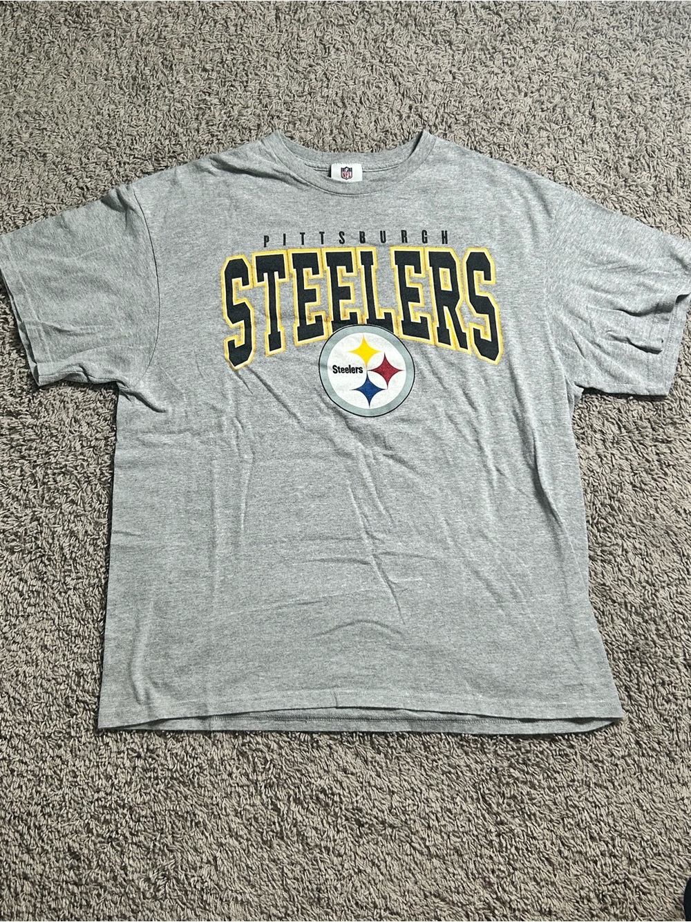 Pittsburgh Steelers Men's Gray Short Sleeve Tee